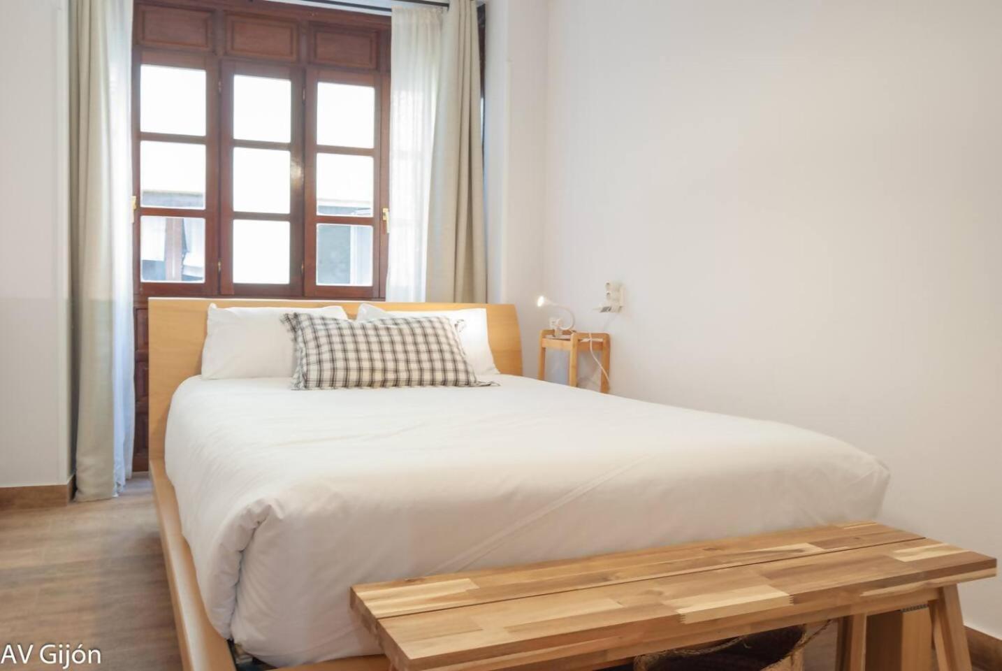 Av Begona 4 Centro Apartment Gijon Ngoại thất bức ảnh